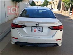 نيسان سنترا